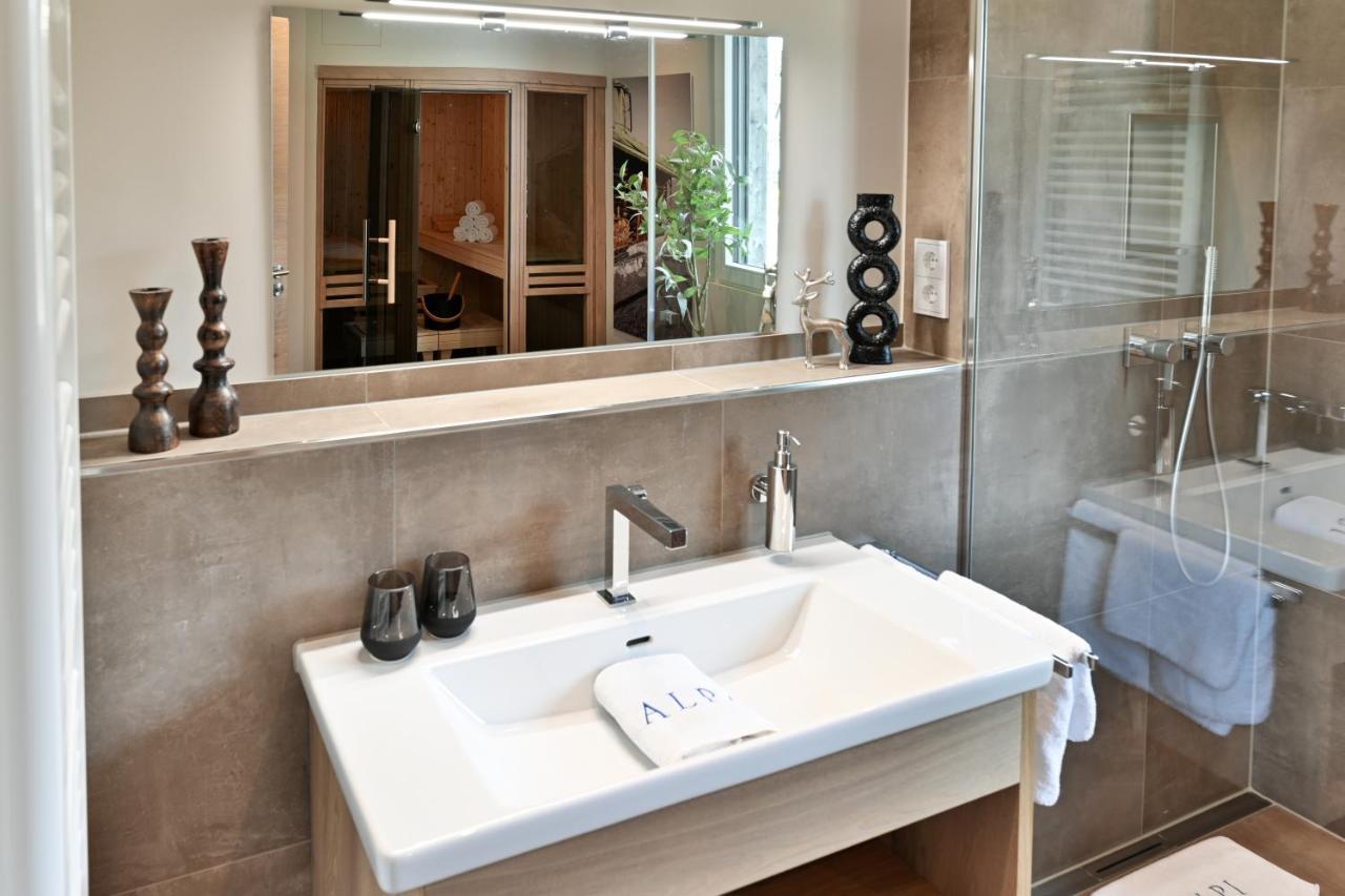 Boutique Chalets Alpi - Private Sauna & Cinema 가르미슈파르텐키르헨 외부 사진