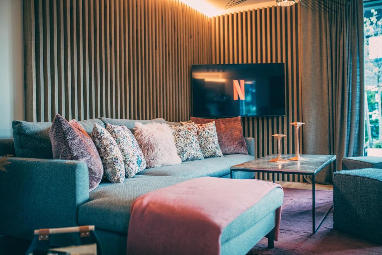 Boutique Chalets Alpi - Private Sauna & Cinema 가르미슈파르텐키르헨 외부 사진